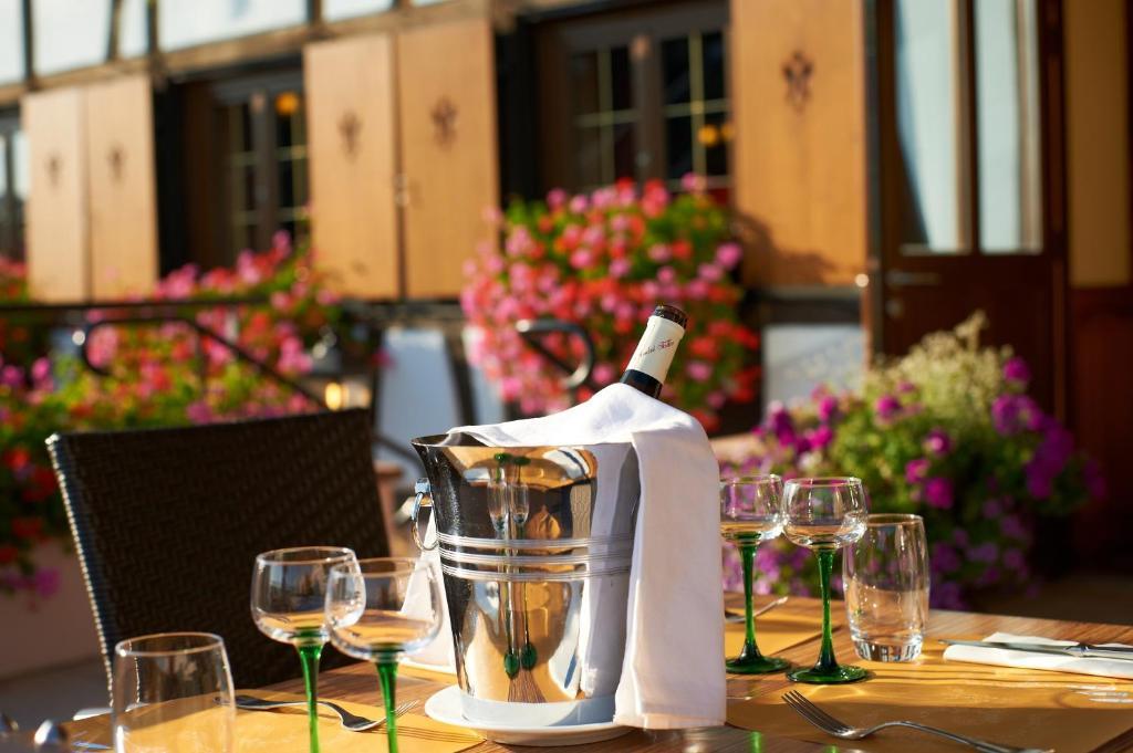 Hotel Restaurant Faller Emmebuckel Itterswiller Exterior foto